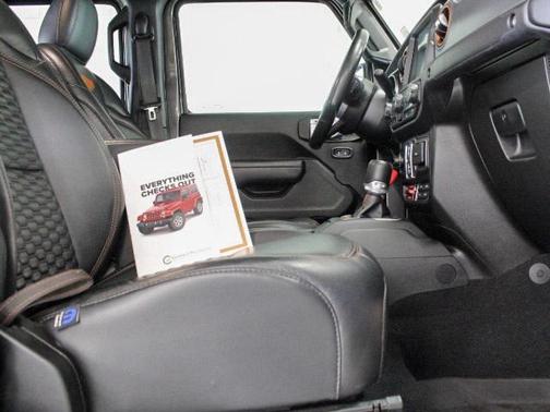 2022 Jeep Gladiator Mojave 4x4