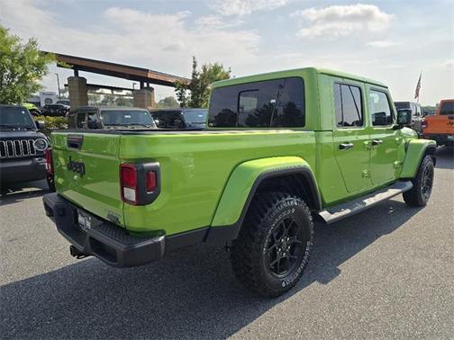 2025 Jeep Gladiator Sport