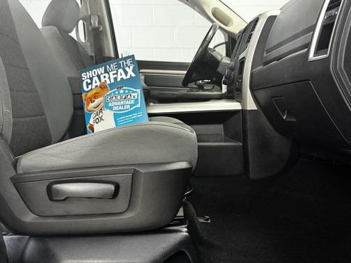 2019 RAM 1500 Classic Warlock Crew Cab 4x4 5'7' Box