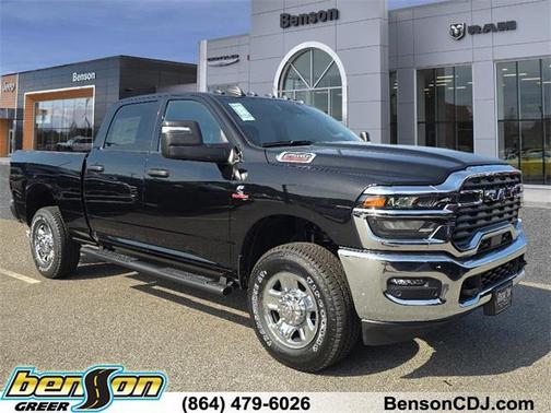 2025 RAM 2500 Tradesman Crew Cab 4x4 6'4' Box