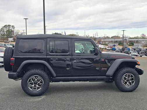 Black Clearcoat 2026 Jeep Wrangler Rubicon