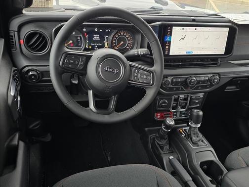 Black Clearcoat 2026 Jeep Wrangler Rubicon