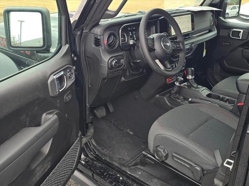 Black Clearcoat 2026 Jeep Wrangler Rubicon