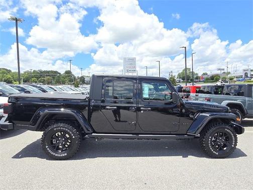 2025 Jeep Gladiator Willys