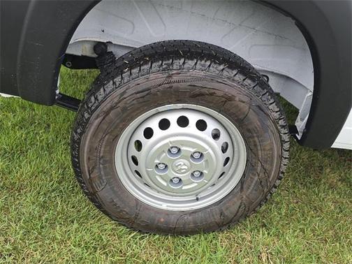 2025 RAM ProMaster 1500 Low Roof