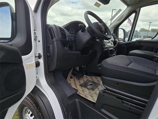 2025 RAM ProMaster 1500 Low Roof