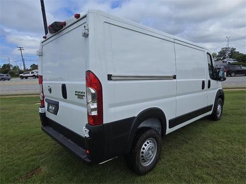 2025 RAM ProMaster 1500 Low Roof
