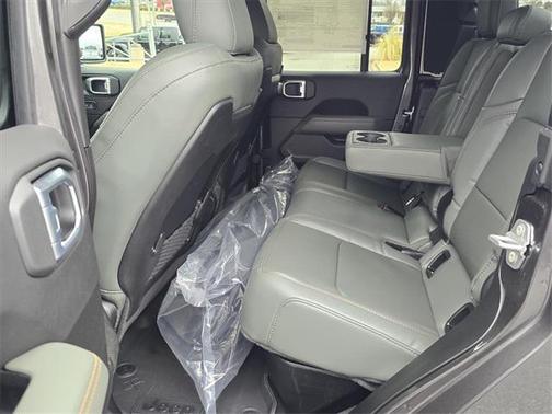 2026 Jeep Gladiator Mojave X 4x4