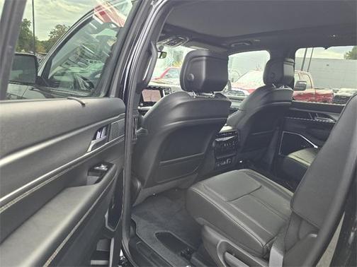 2025 Jeep Wagoneer Series II Super 4x4