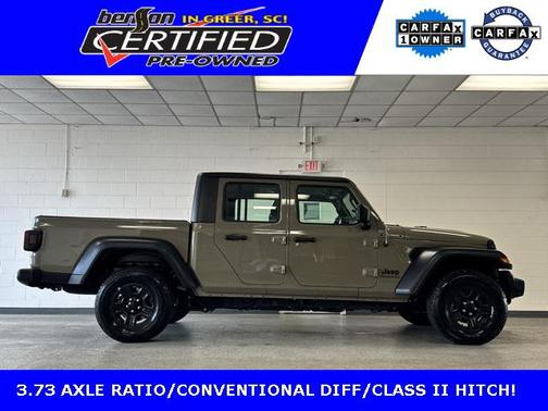 2020 Jeep Gladiator Sport