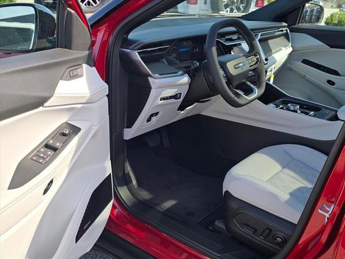 Red Hot Pearlcoat 2026 Jeep Cherokee Overland