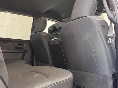 2021 RAM 2500 Tradesman Crew Cab 4x4 6'4' Box