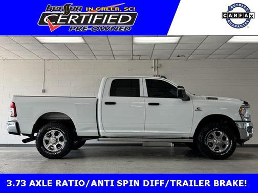 2024 RAM 3500 Tradesman Crew Cab 4x4 6'4' Box
