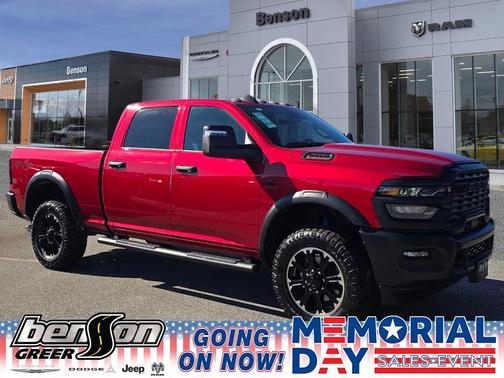 Molten Red Pearlcoat 2026 RAM 2500 Warlock Crew Cab 4x4 6'4' Box