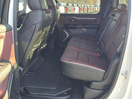 Ivory White Tri-Coat Pearlcoat 2026 RAM 1500 Limited