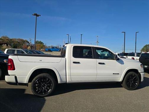 Ivory White Tri-Coat Pearlcoat 2026 RAM 1500 Limited