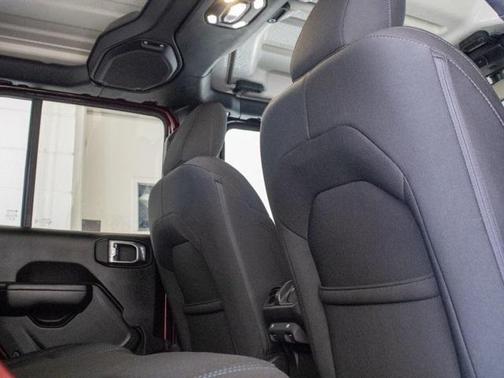 2021 Jeep Wrangler Unlimited Islander 4x4