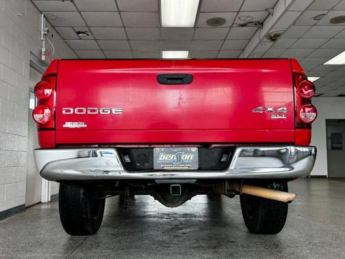 Flame Red Clearcoat 2008 Dodge Ram 1500 SLT Quad Cab
