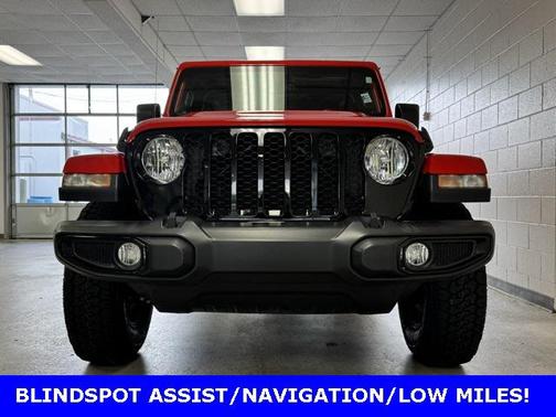 2021 Jeep Gladiator Willys 4x4