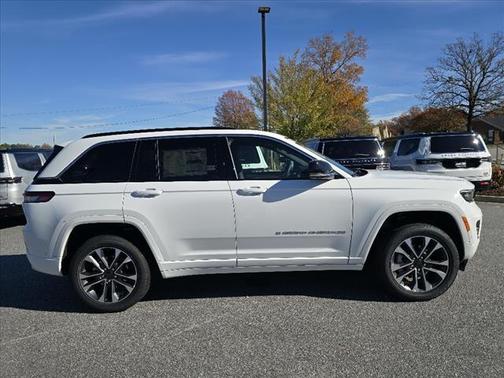 2025 Jeep Grand Cherokee Overland