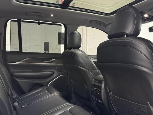 2022 Jeep Grand Cherokee 4xe Base