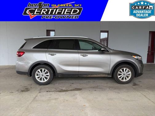 Titanium Silver 2019 Kia Sorento LX