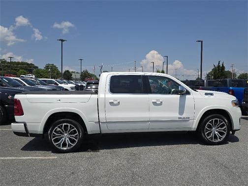 2025 RAM 1500 ST