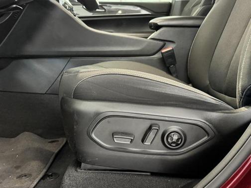 2022 Jeep Grand Cherokee Laredo
