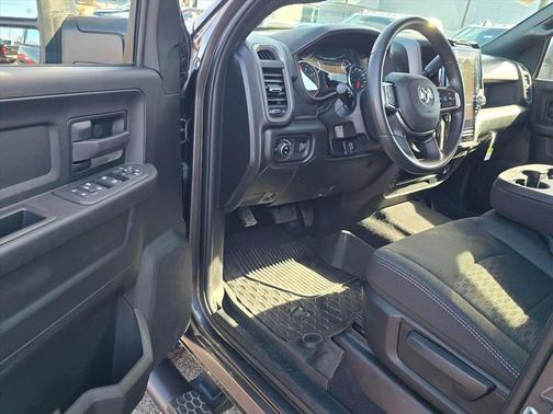 Granite Crystal Metallic Clearcoat 2026 RAM 2500 Warlock Crew Cab 4x4 6'4' Box