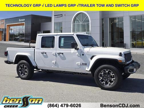 Bright White Clearcoat 2026 Jeep Gladiator Sahara 4x4