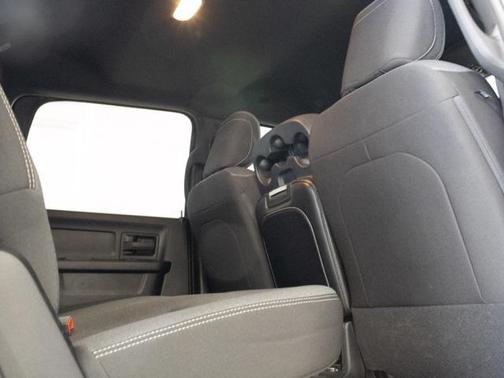 2024 RAM 3500 Tradesman Crew Cab 4x4 8' Box