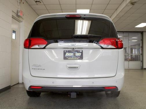 2020 Chrysler Pacifica Touring-L Plus