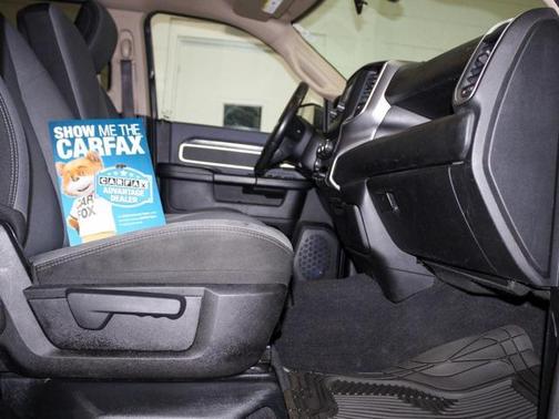 2019 RAM 2500 Big Horn Crew Cab 4x4 6'4' Box