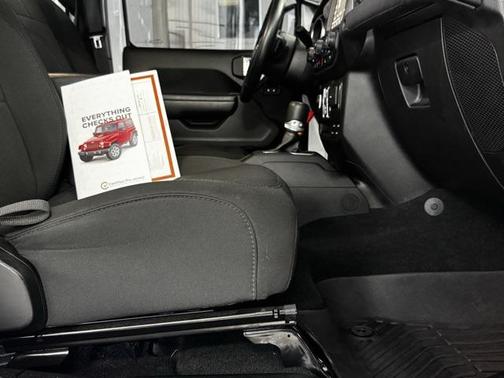 2022 Jeep Gladiator Altitude 4x4