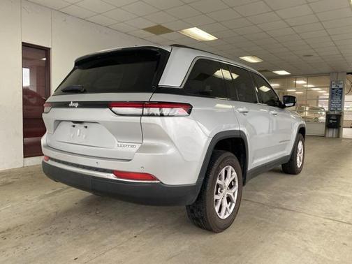 2022 Jeep Grand Cherokee Limited X