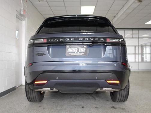 2026 Land Rover Range Rover Velar P250 SE R-Dynamic