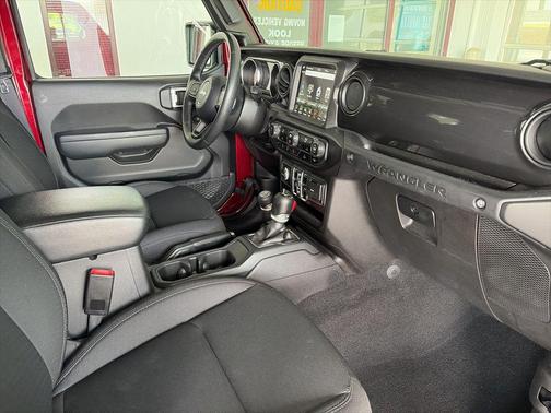 2022 Jeep Wrangler Unlimited Sport Altitude