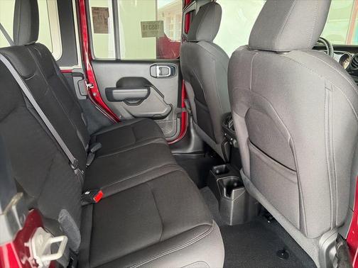 2022 Jeep Wrangler Unlimited Sport Altitude