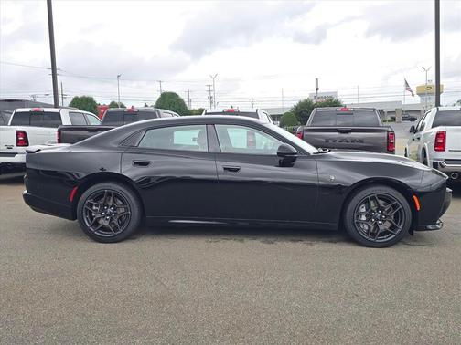 Diamond Black Crystal Pearlcoat 2026 Dodge Charger R/T Scat Pack