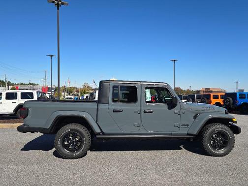 Anvil Clearcoat 2026 Jeep Gladiator Willys
