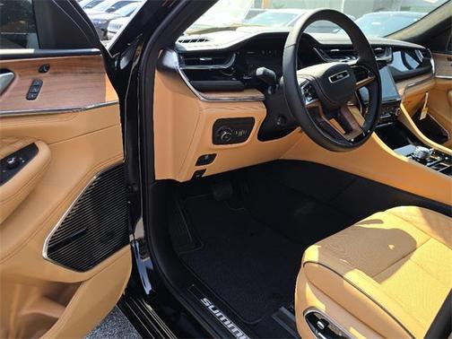 2025 Jeep Grand Cherokee L Summit Reserve