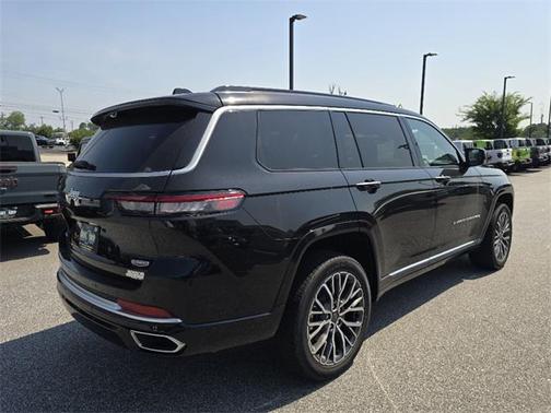 2025 Jeep Grand Cherokee L Summit Reserve