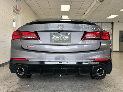 Modern Steel Metallic 2019 Acura TLX Technology