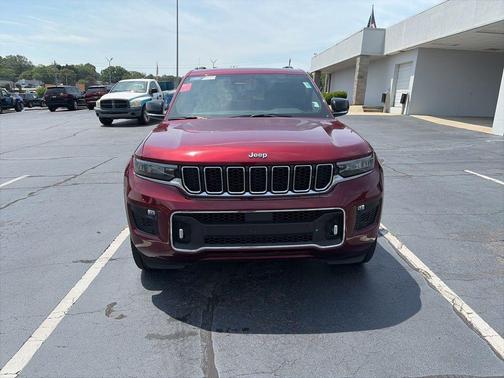 Velvet Red Pearlcoat 2023 Jeep Grand Cherokee Overland