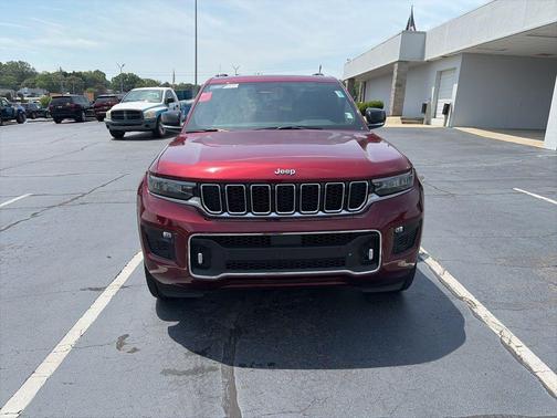 Velvet Red Pearlcoat 2023 Jeep Grand Cherokee Overland