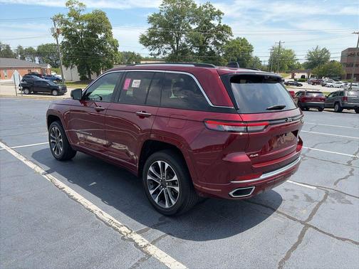 Velvet Red Pearlcoat 2023 Jeep Grand Cherokee Overland