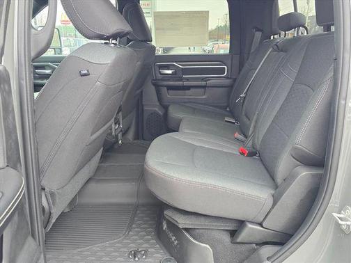 2026 RAM 2500 Big Horn Crew Cab 4x4 6'4' Box