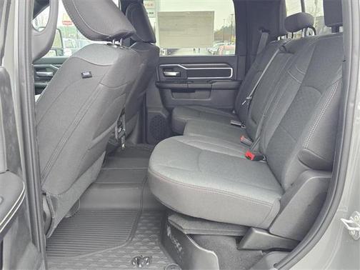 2026 RAM 2500 Big Horn Crew Cab 4x4 6'4' Box