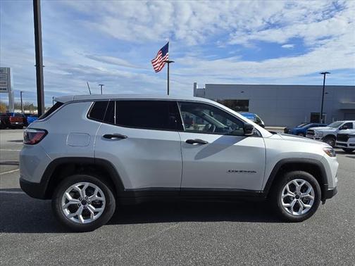 2025 Jeep Compass Sport
