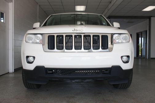 Stone White Clearcoat 2012 Jeep Grand Cherokee Laredo